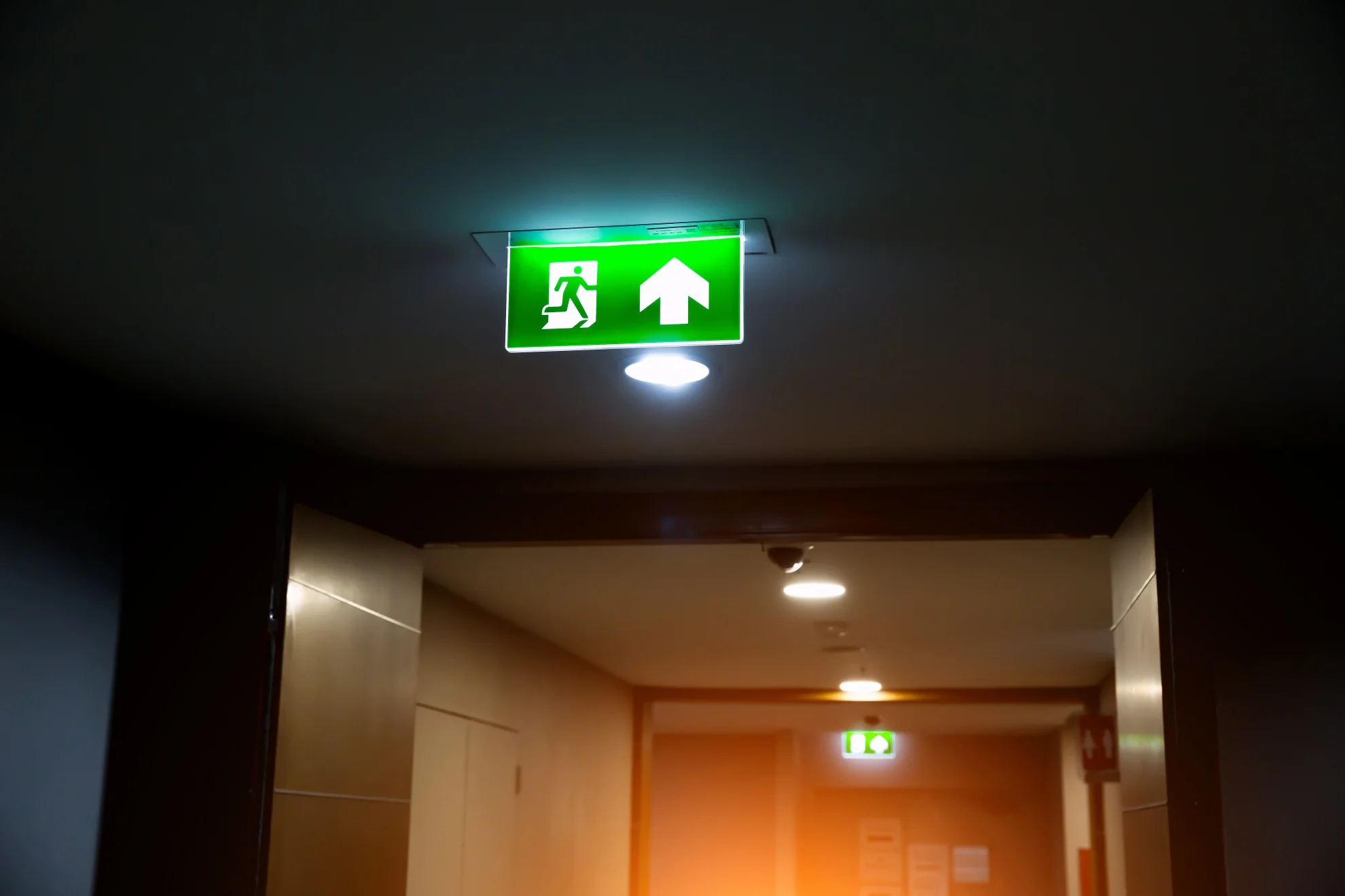 Difference Between Maintained & Non-Maintained Emergency Lights